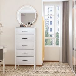 Chest Of Drawers With Five Drawers In White For Bedroom